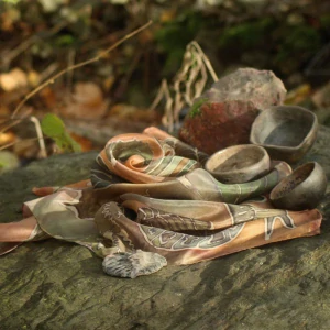 Hedvábný šátek - Cesta do pravěku