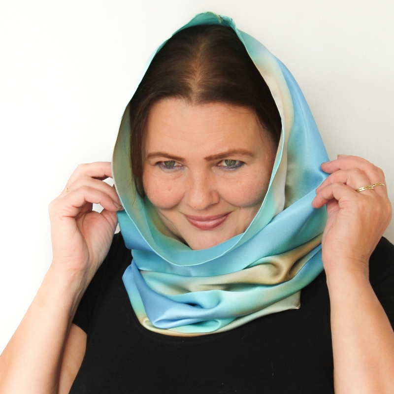 Hedvábný nákrčník - Béžovo blankytný