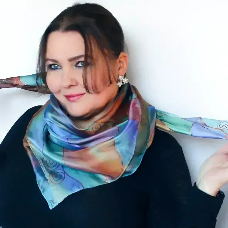 Hedvábný šátek - Pastelové spirály