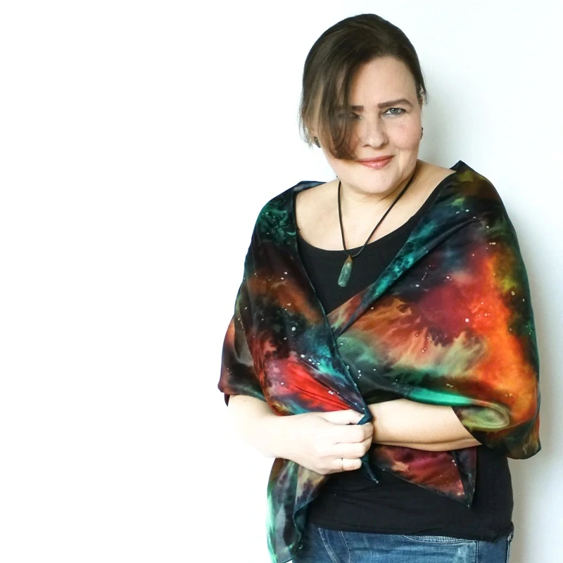 Hedvábný šál - Kosmický sen