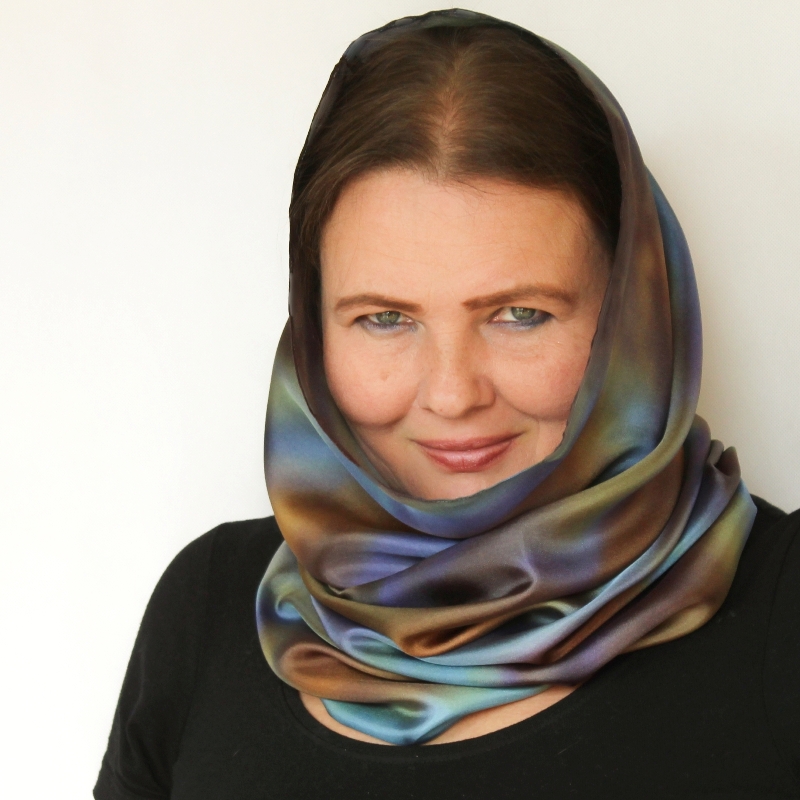 Hedvábný nákrčník - Nebe na zemi