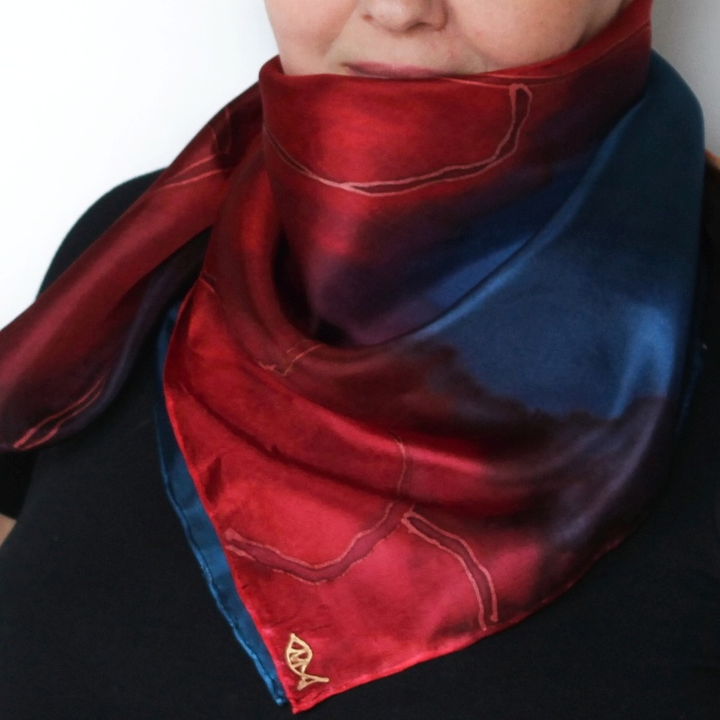 Hedvábný šátek - Etna