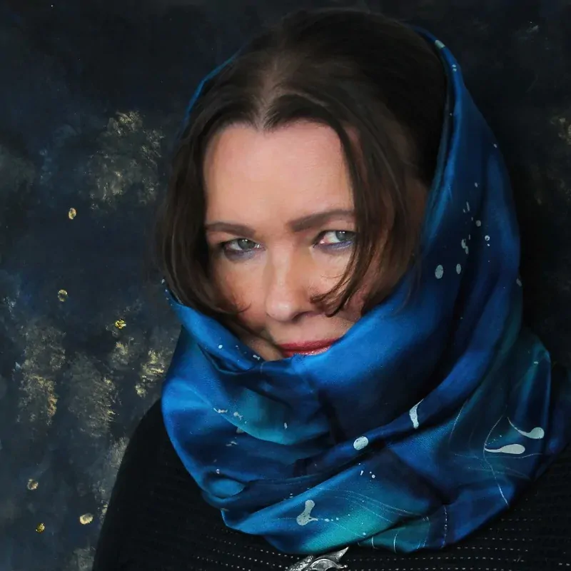 Hedvábný nákrčník - Noční nebe