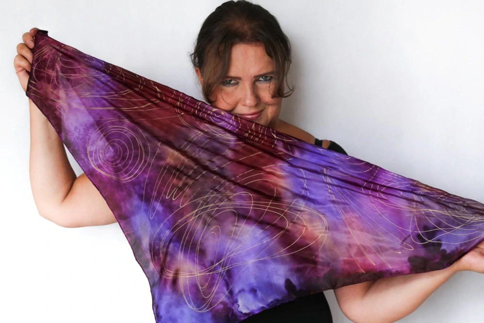 Hedvábný šátek - Fialová noc