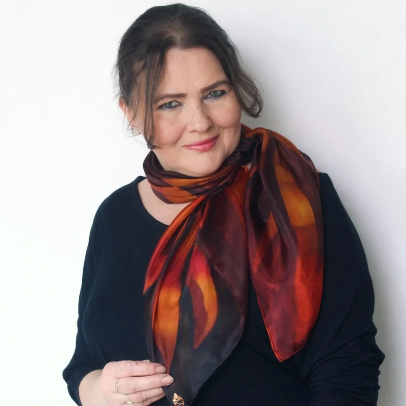 Hedvábný šátek - Oranžovo skořicový