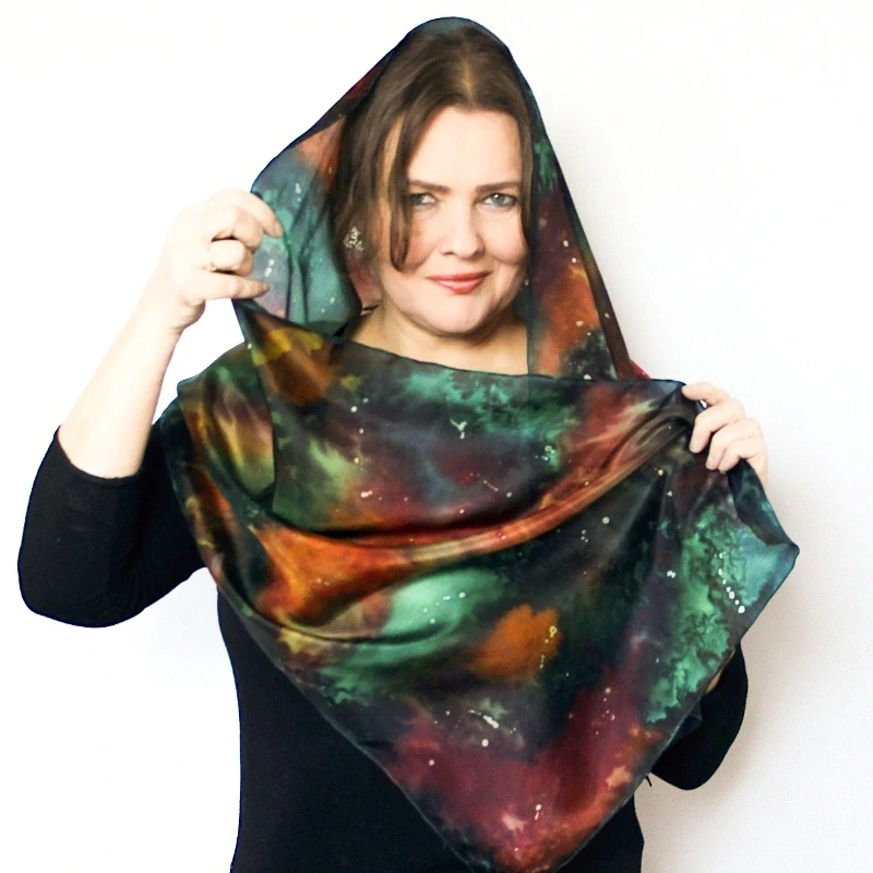 Hedvábný šál - Kosmický sen