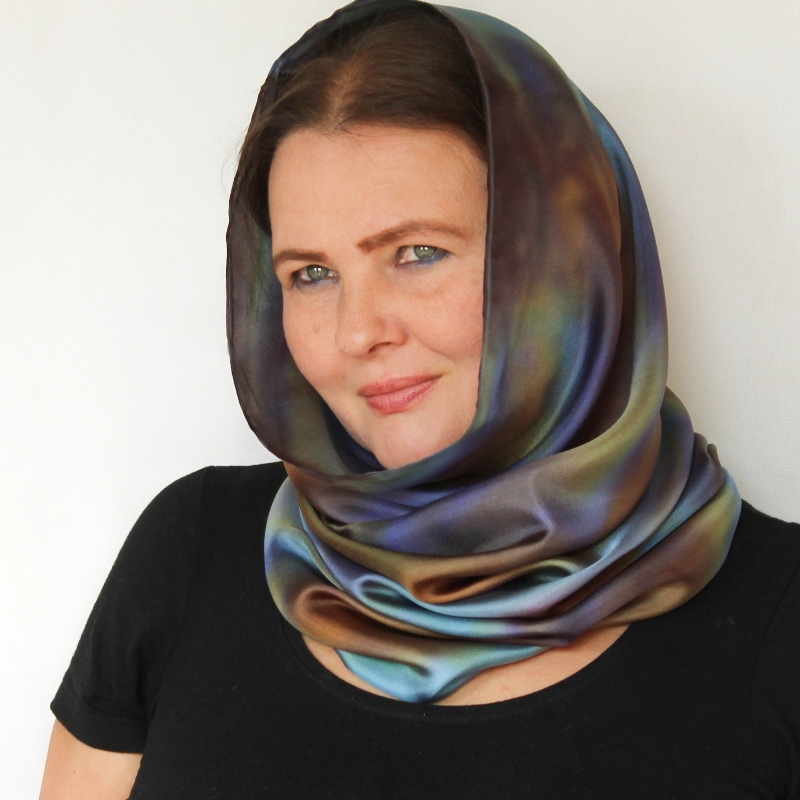 Hedvábný nákrčník - Nebe na zemi