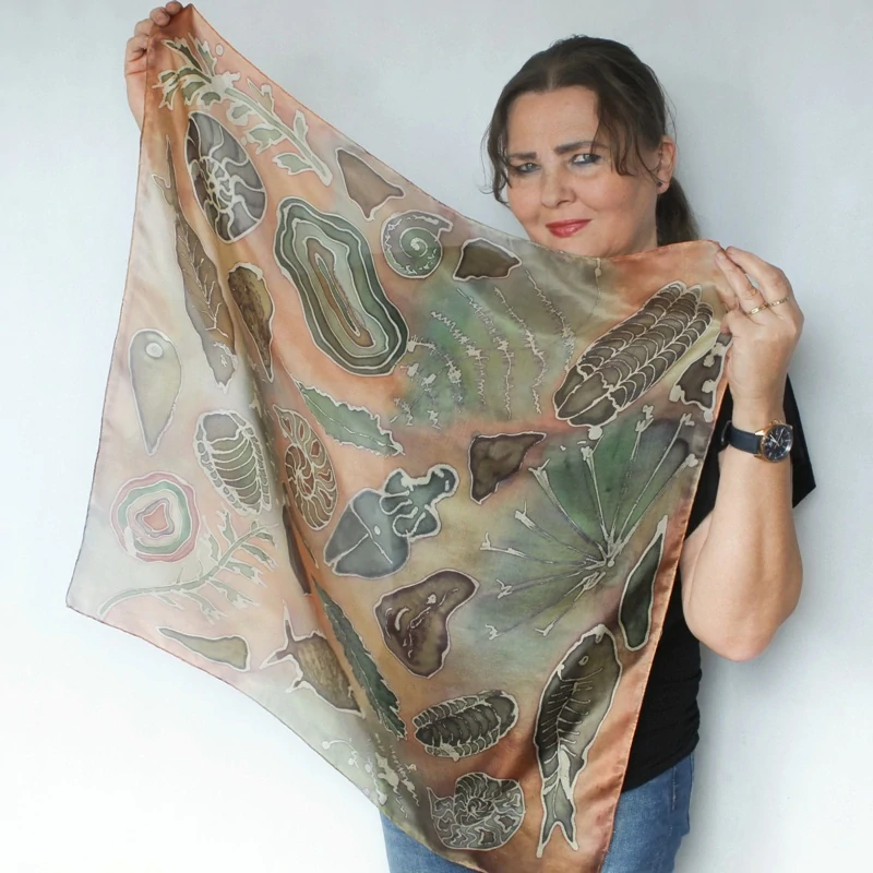 Hedvábný šátek - Cesta do pravěku