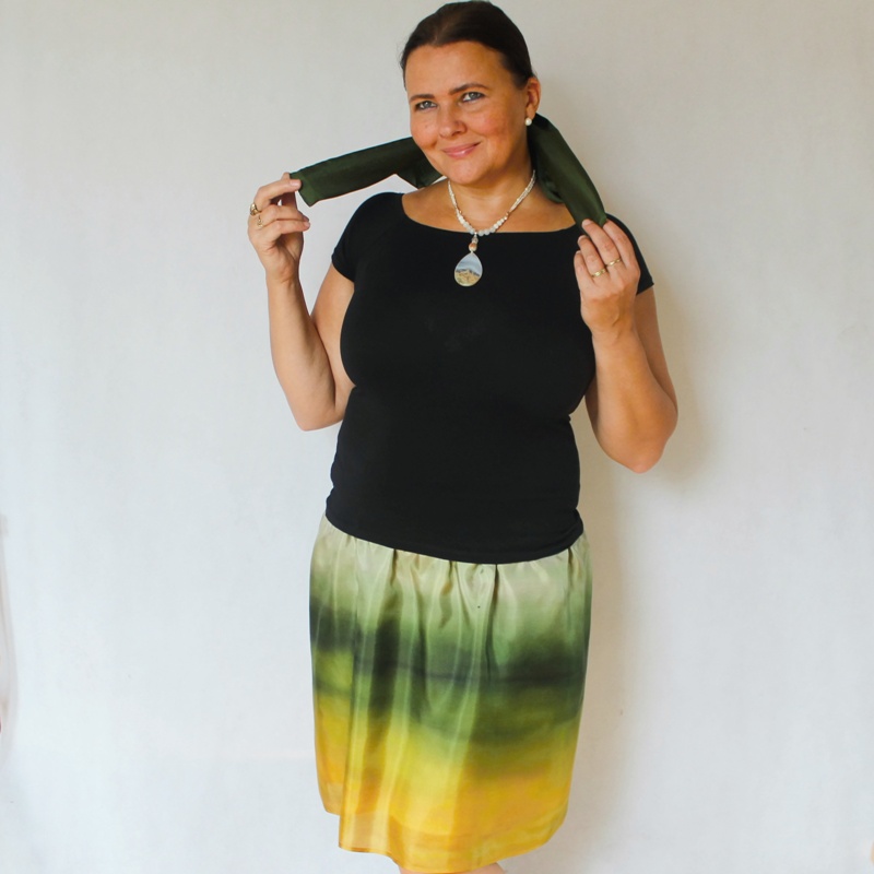 Hedvábná sukně - Olivy a hořčice