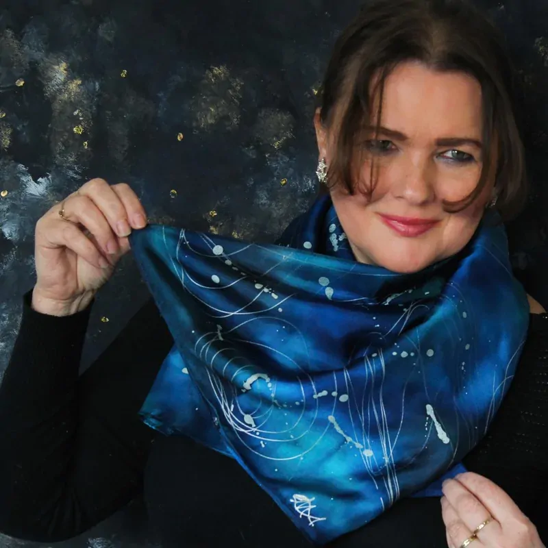 Hedvábný nákrčník - Noční nebe