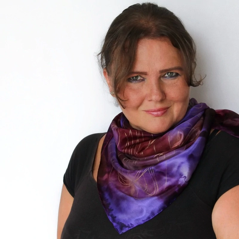 Hedvábný šátek - Fialová noc