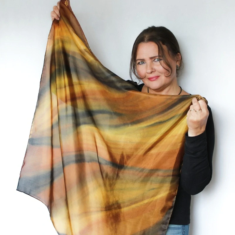 Hedvábný šátek - Žluto hnědý